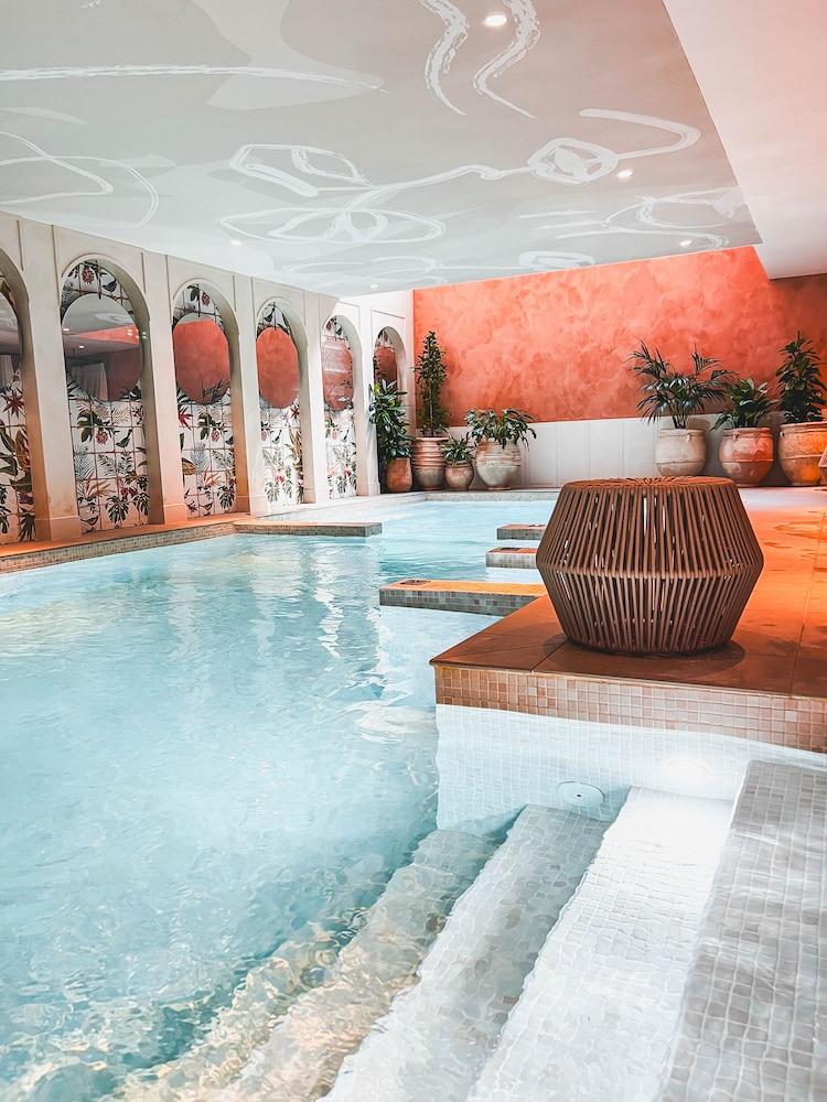 Bloom House Hotel & Spa