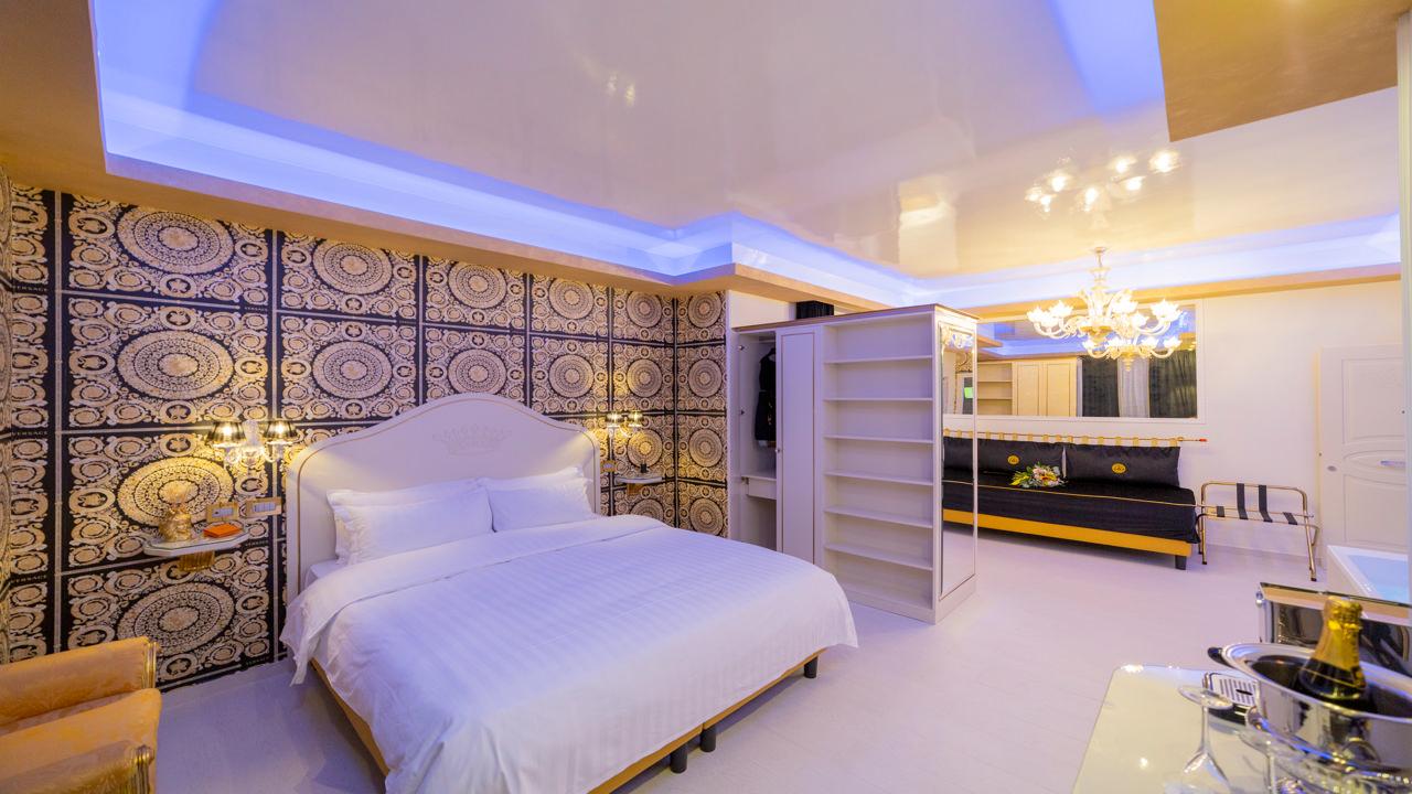 Leucosya Luxury Rooms