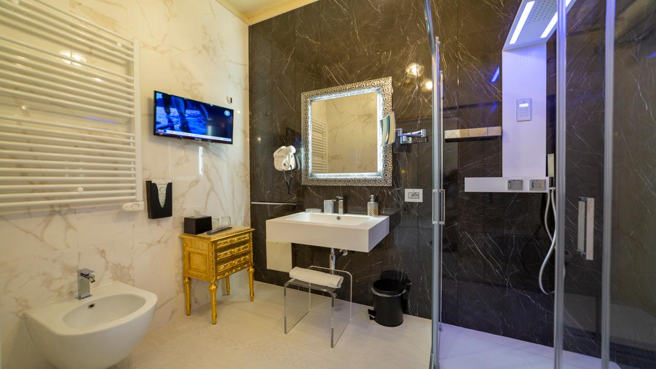 Leucosya Luxury Rooms