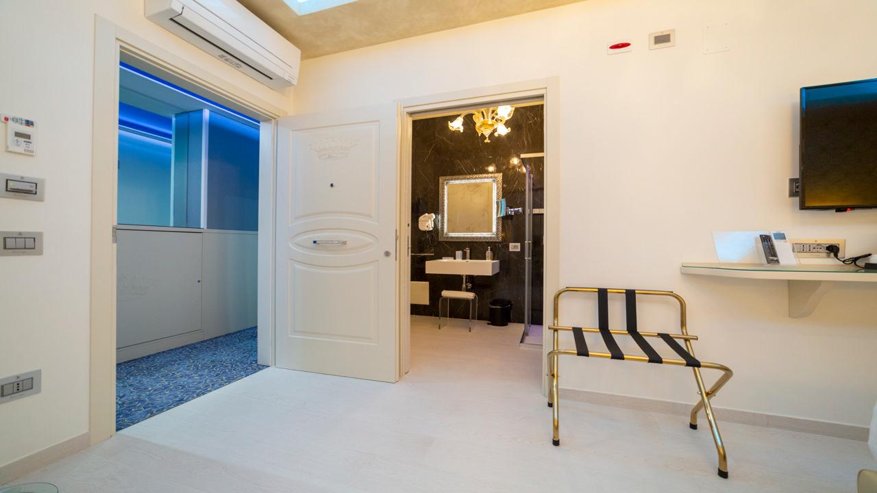 Leucosya Luxury Rooms