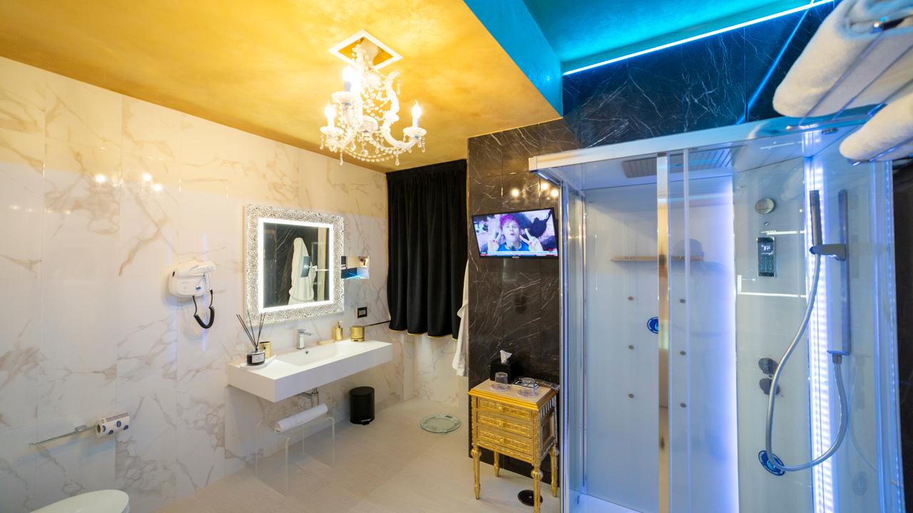Leucosya Luxury Rooms