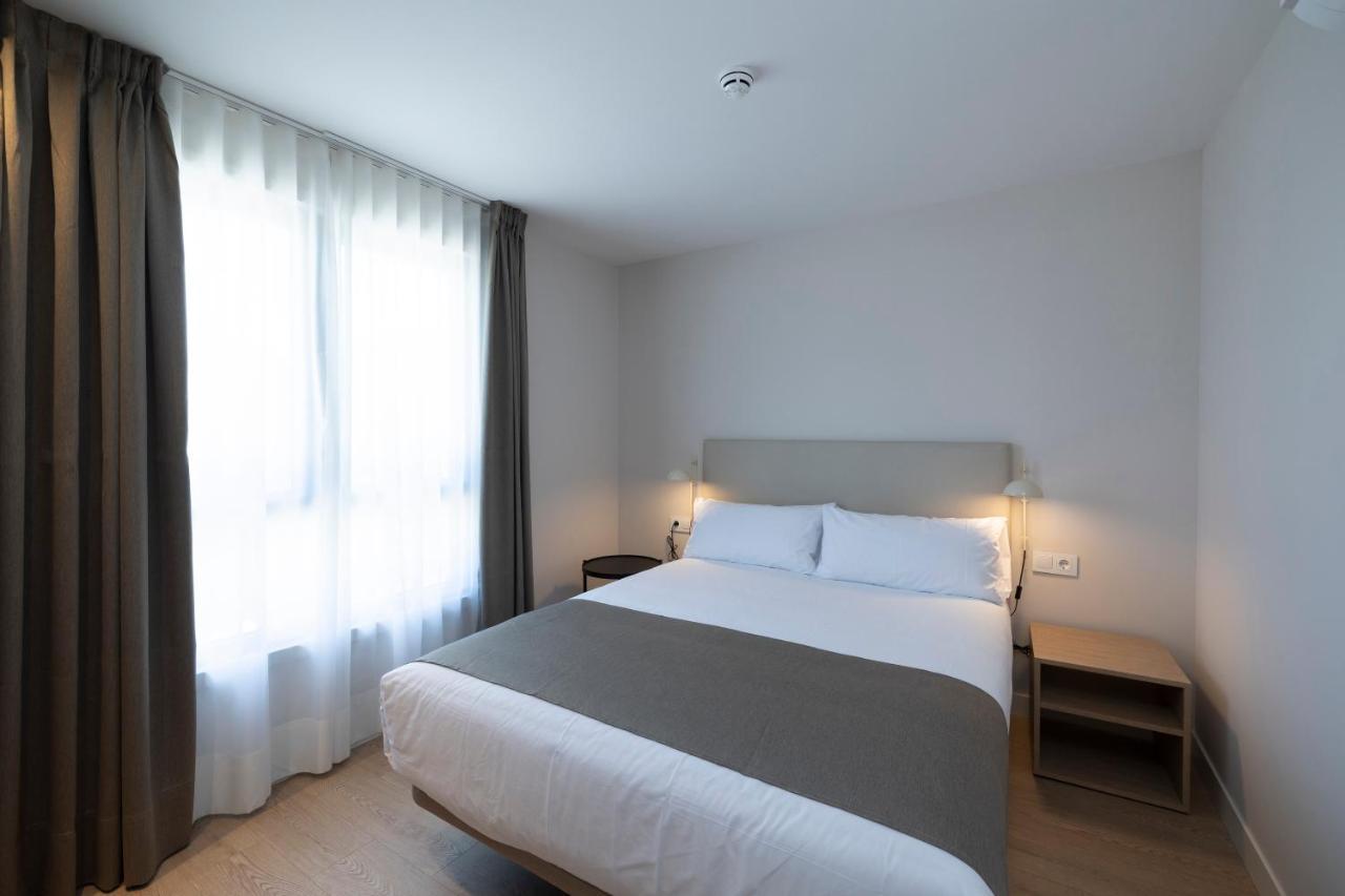 Hotel H4
