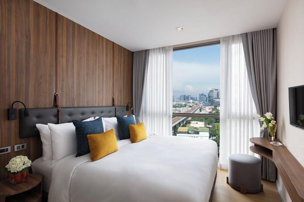 Oakwood Suites Tiwanon Bangkok