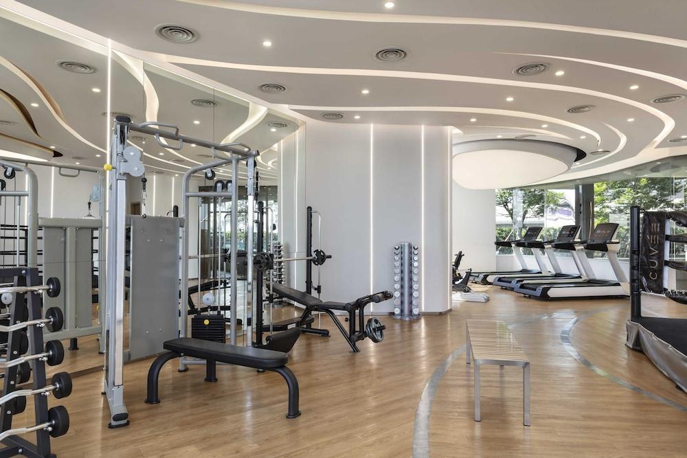 Oakwood Suites Tiwanon Bangkok