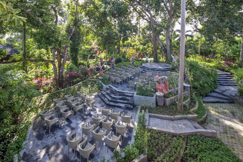 Swan Paradise A Pramana Experience