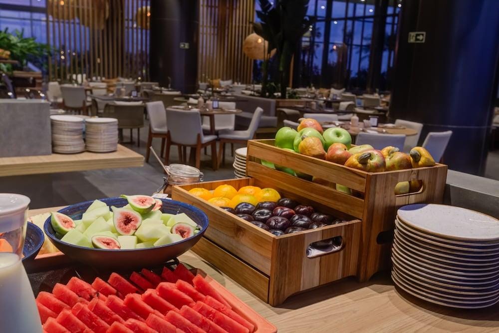 DoubleTree by Hilton Porto Alegre