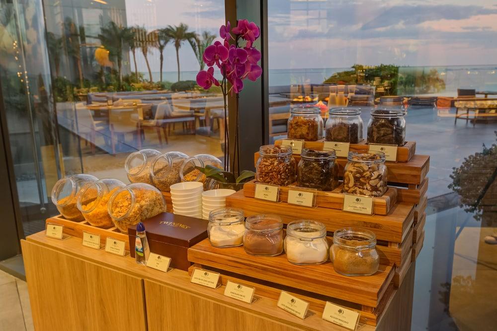 DoubleTree by Hilton Porto Alegre