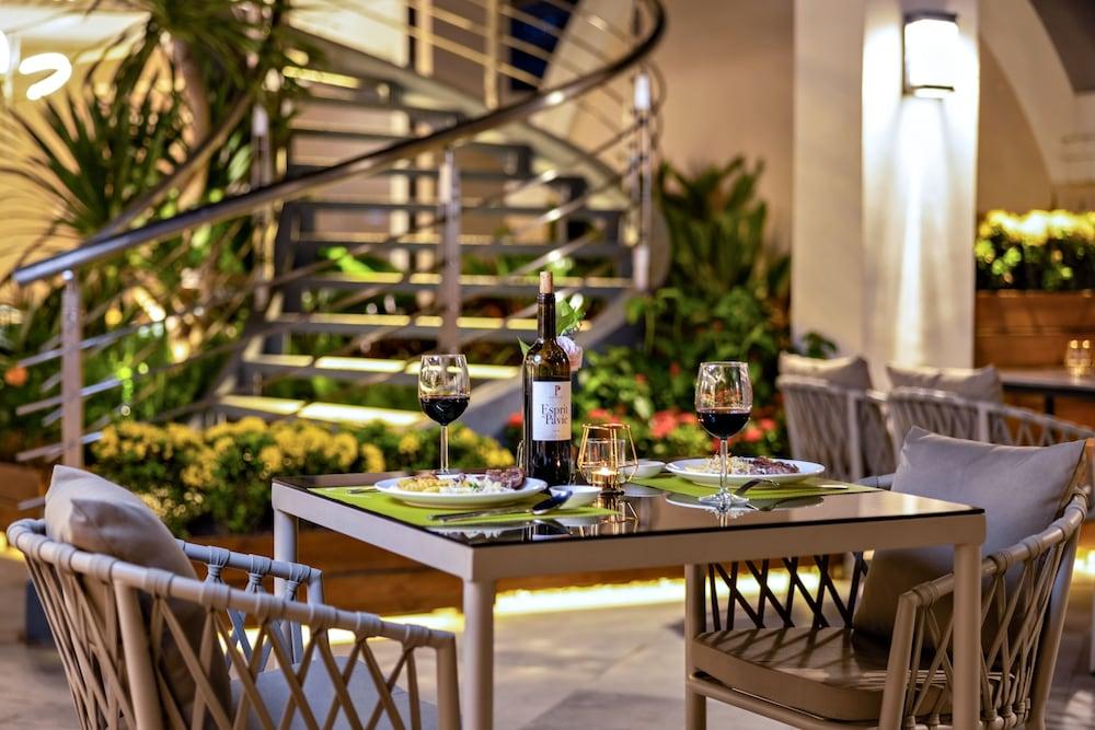 Marco Polo Hotel