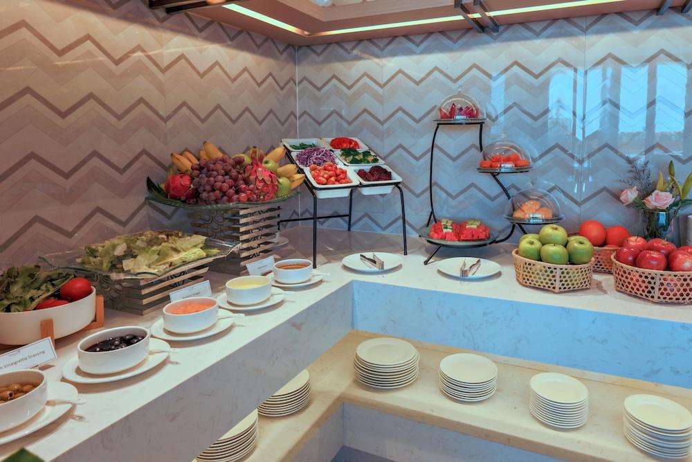 Marco Polo Hotel