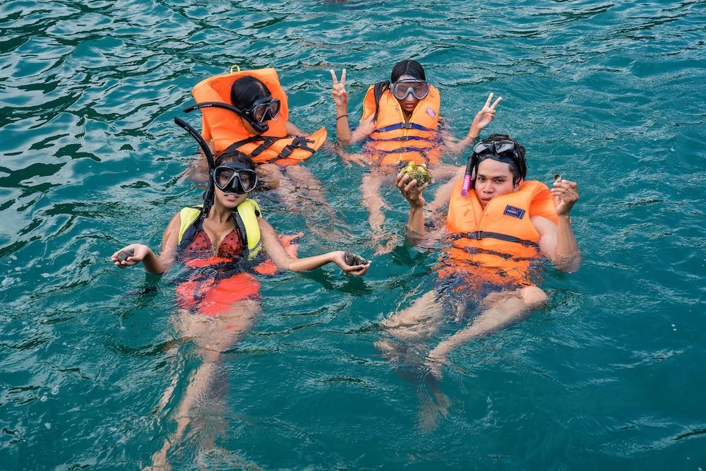 Eden Beach Resort