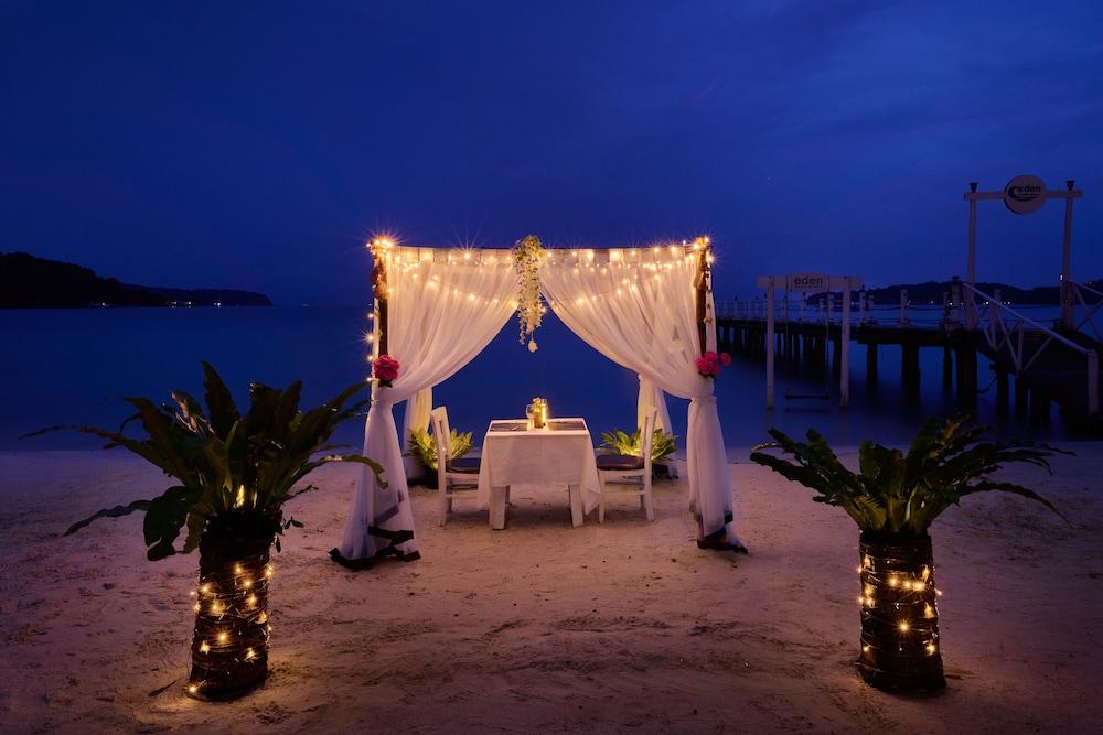 Eden Beach Resort