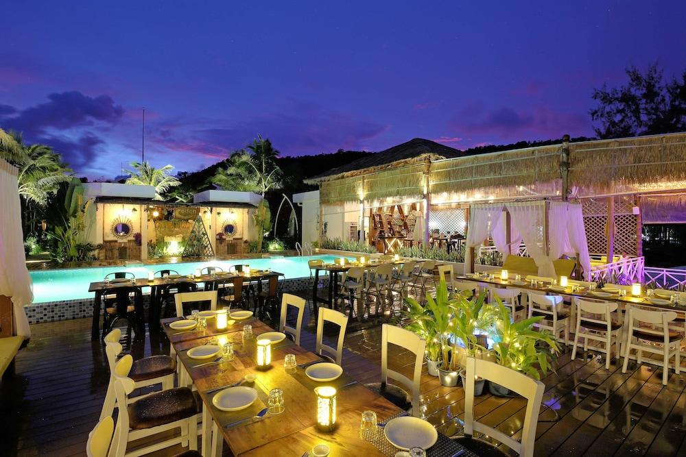 Eden Beach Resort