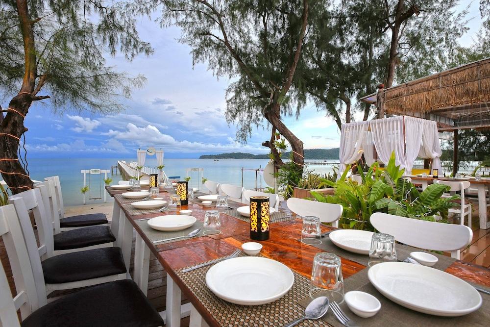 Eden Beach Resort