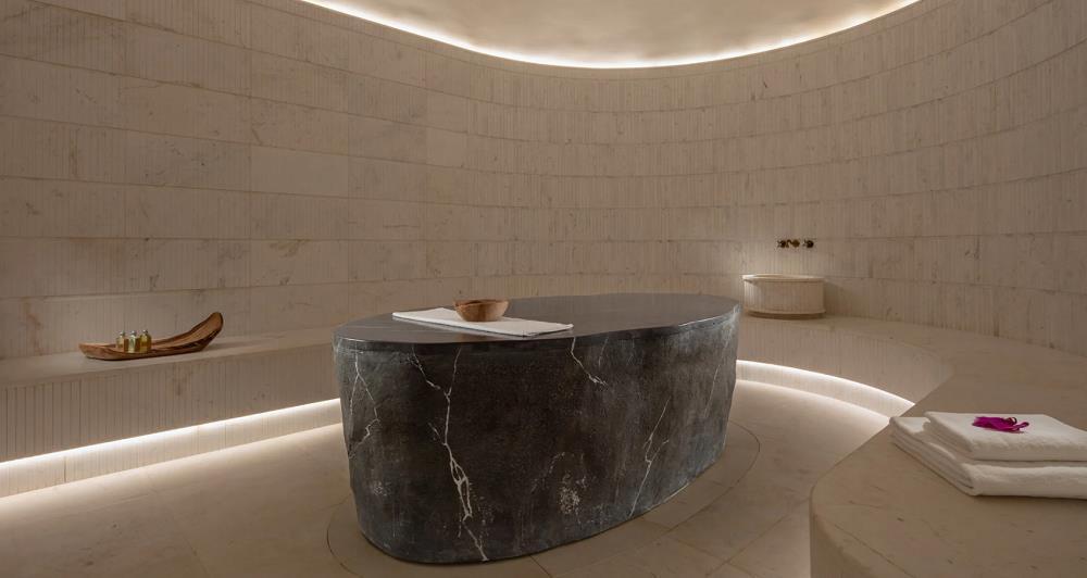 Anantara Santorini Abu Dhabi Retreat