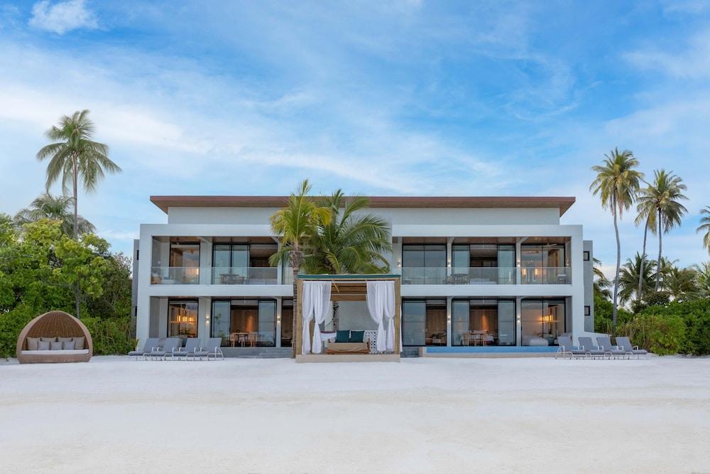 Kuda Villingili Resort Maldives