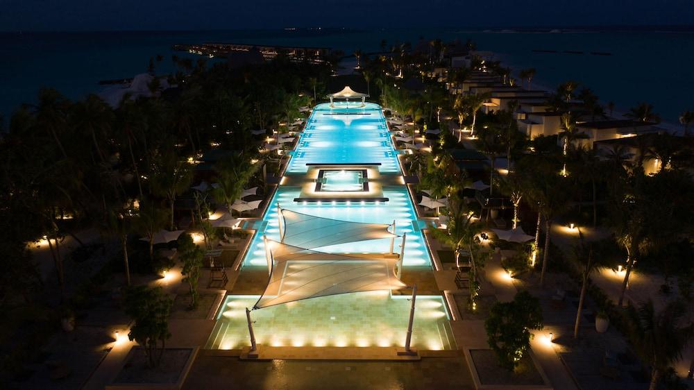 Kuda Villingili Resort Maldives