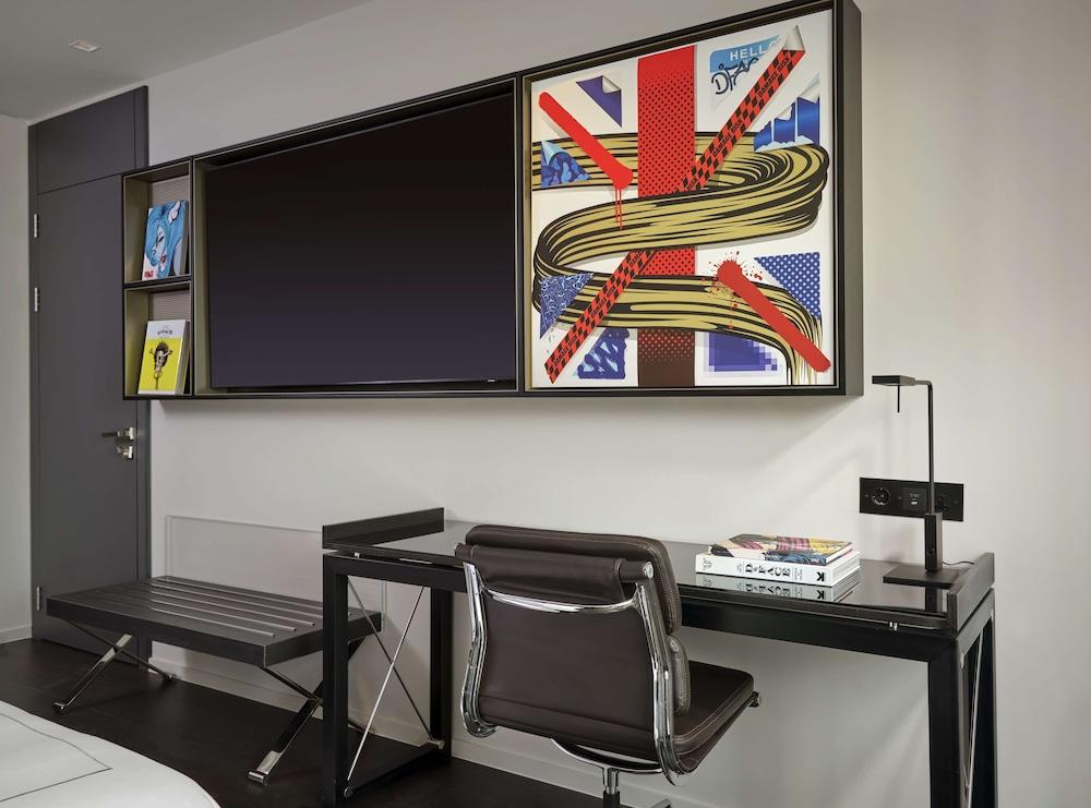 art'otel London Hoxton