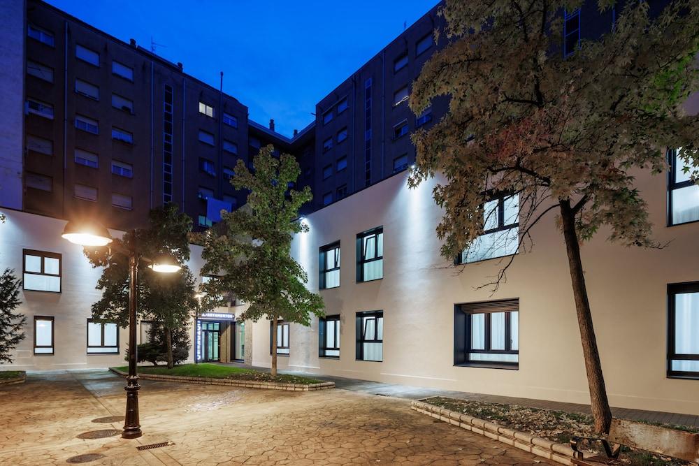 Apartamentos Congreso
