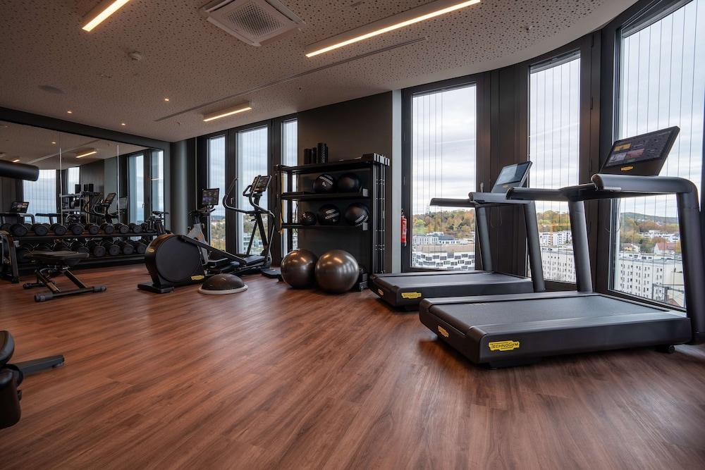 Radisson Blu Hotel At Porsche Design Tower Stuttgart
