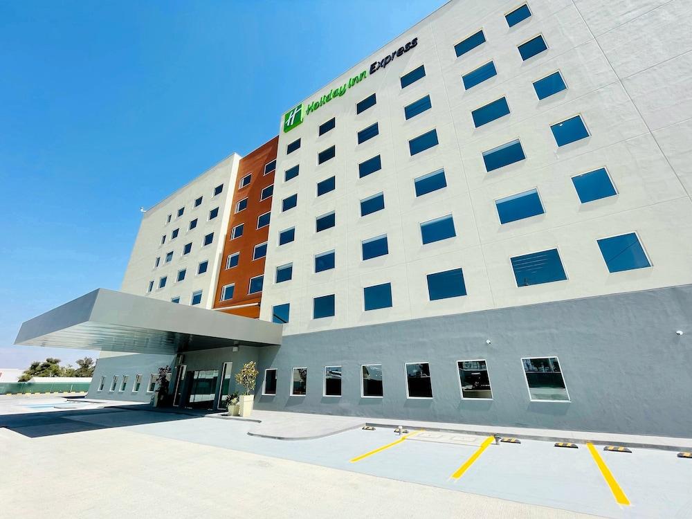 Holiday Inn Express Guadalajara Vallarta Poniente