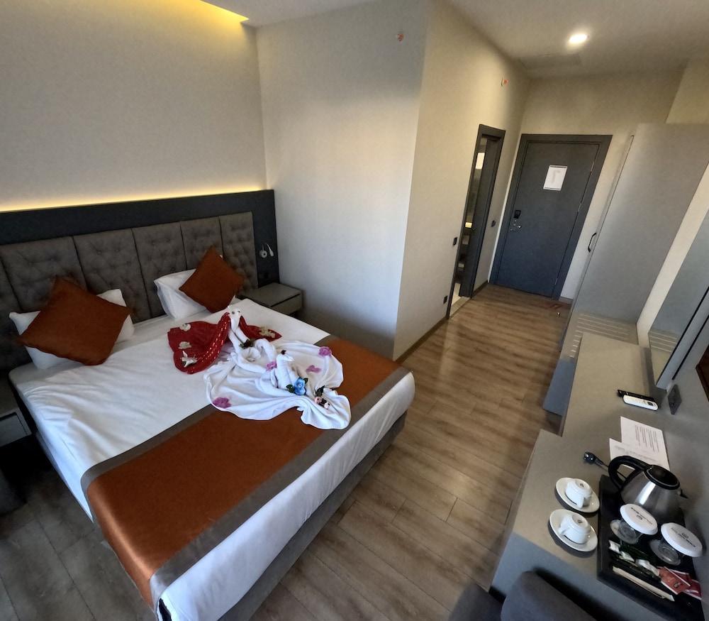 Side Golden Rock Hotel & Spa