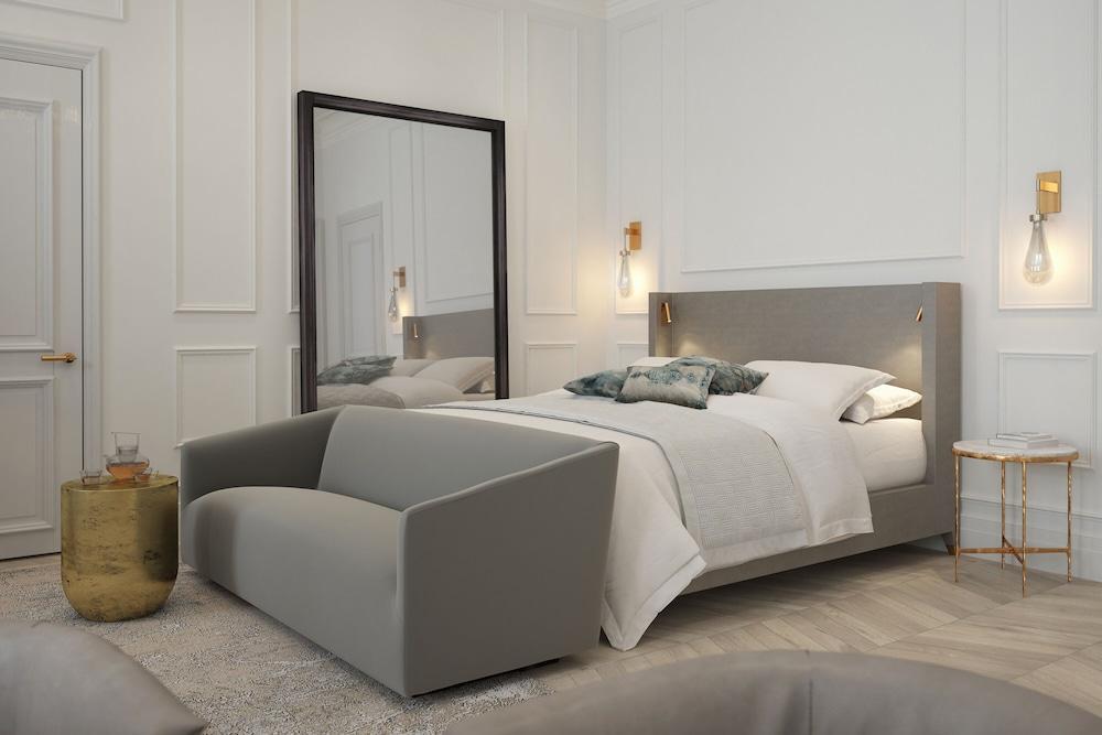 The Hotel Maria