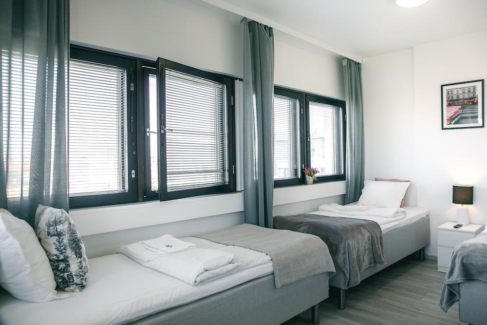 InnTourist Hotel