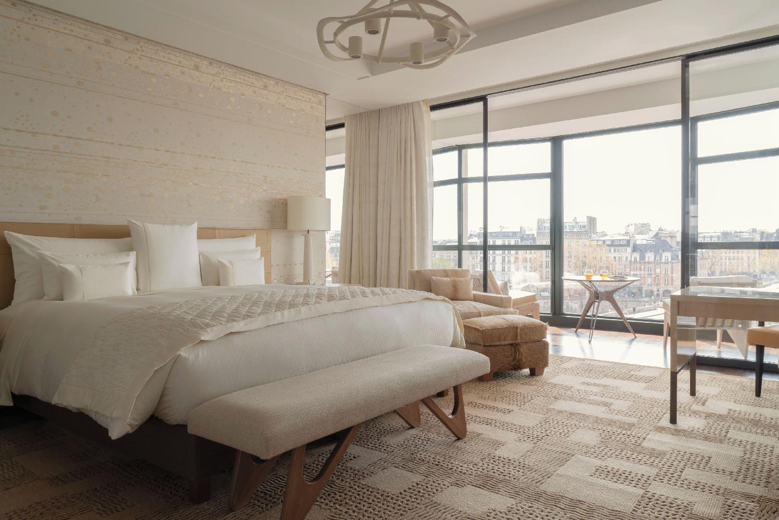 Cheval Blanc Paris