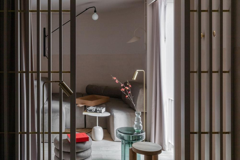 Buckle Street Studios by Locke