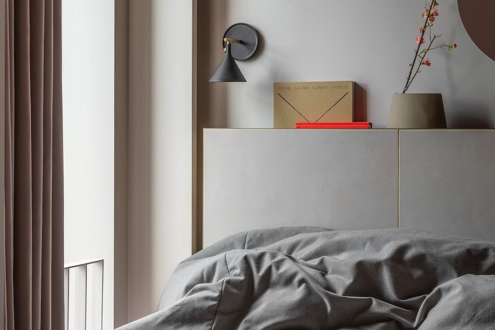 Buckle Street Studios by Locke