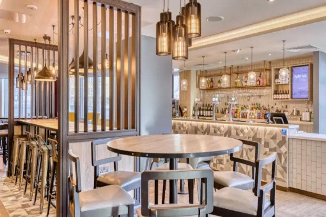 Premier Inn London Canary Wharf (Westferry)