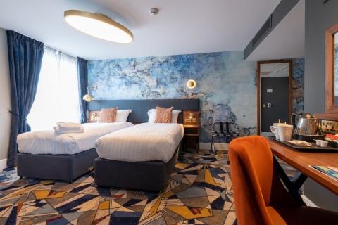 Keavan's Port Hotel
