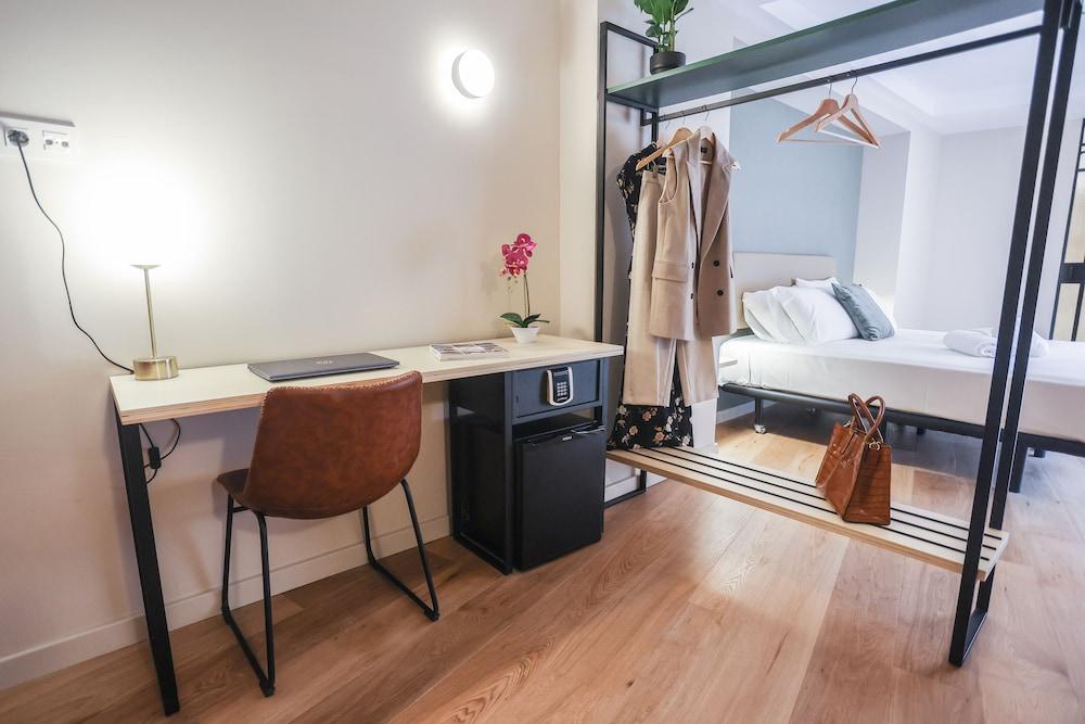 Mythic Boutique Bed & Breakfast