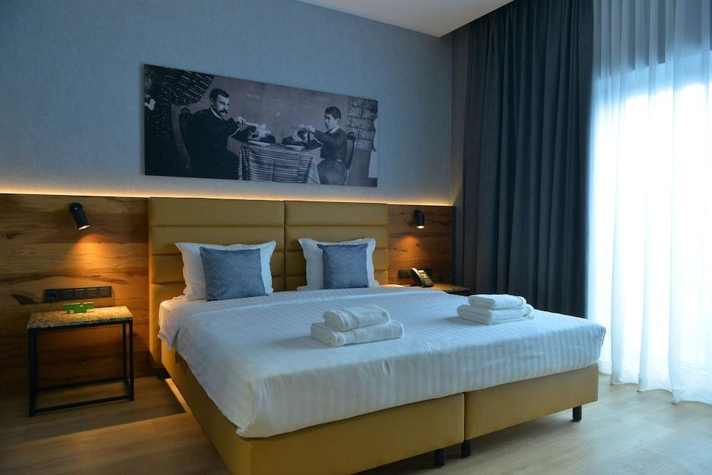 Mk Hotel Tirana