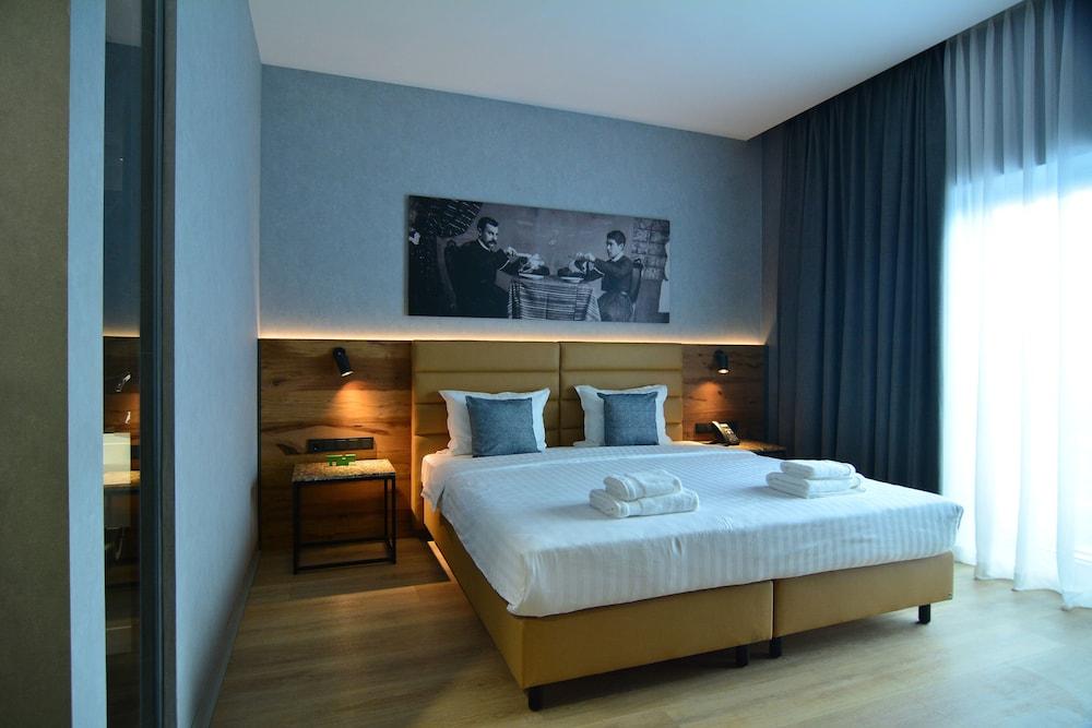 Mk Hotel Tirana