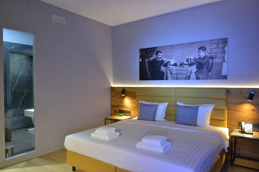 Mk Hotel Tirana