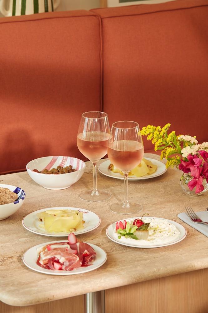 Okko Hotels Paris Rosa Parks