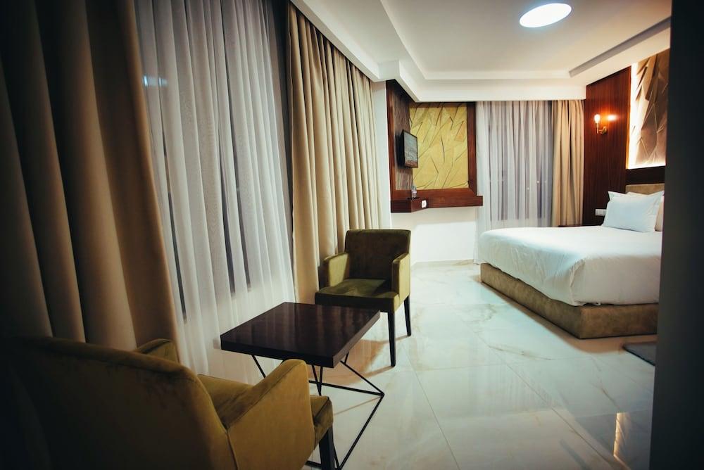 Hotel Miranda