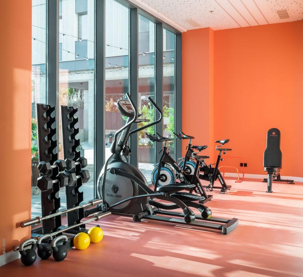 Estudios Y Habitaciones Modernas En Pamplona