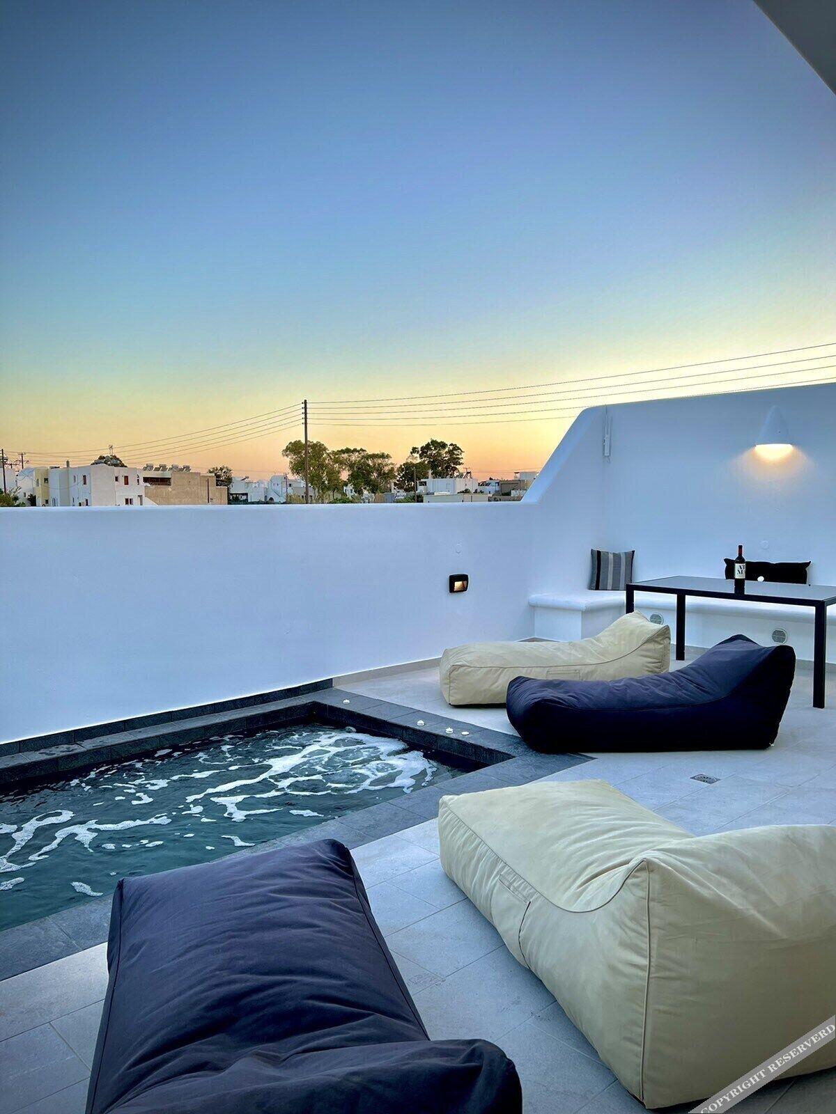 Filoxenia Luxury Villas