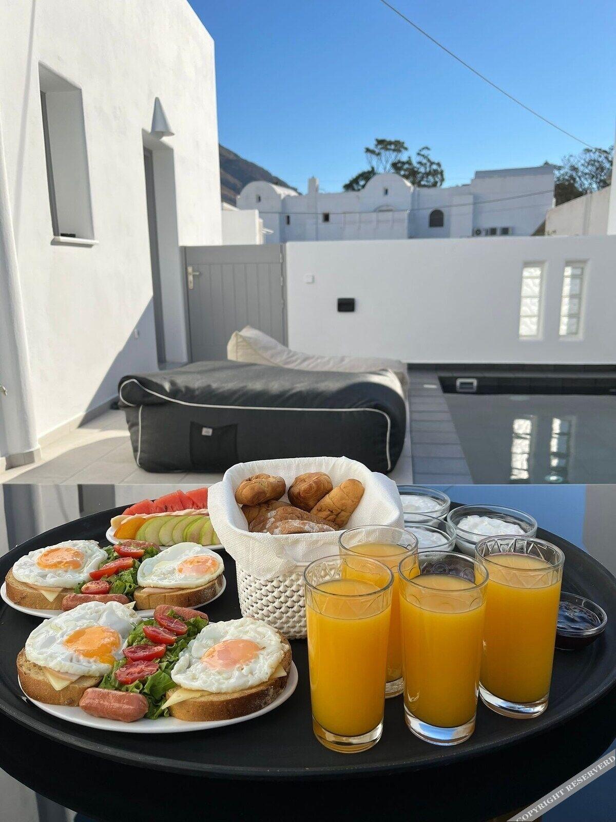 Filoxenia Luxury Villas