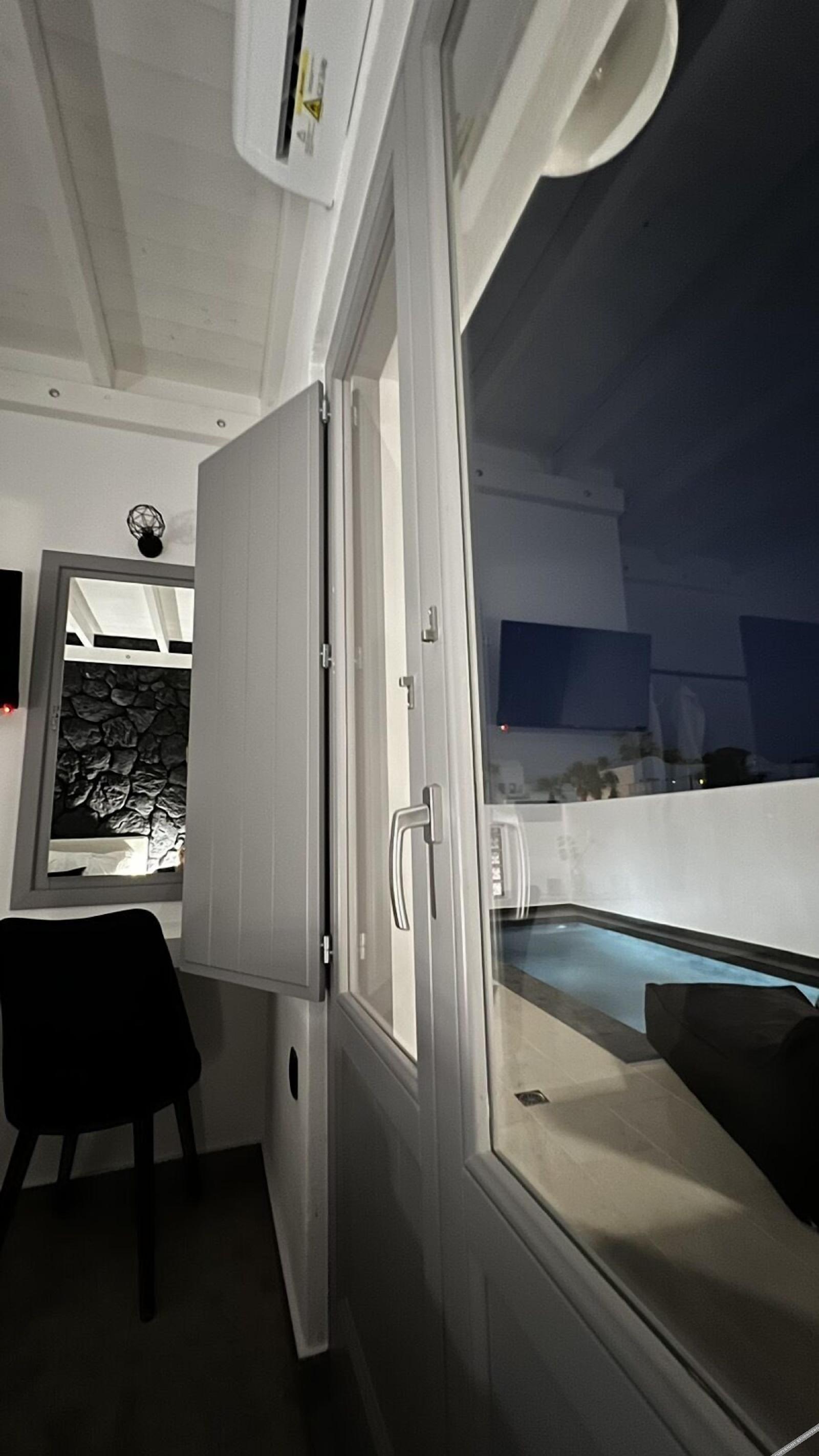 Filoxenia Luxury Villas