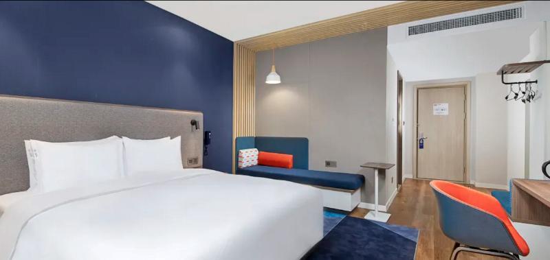Holiday Inn Express Chongqing Airport Zone