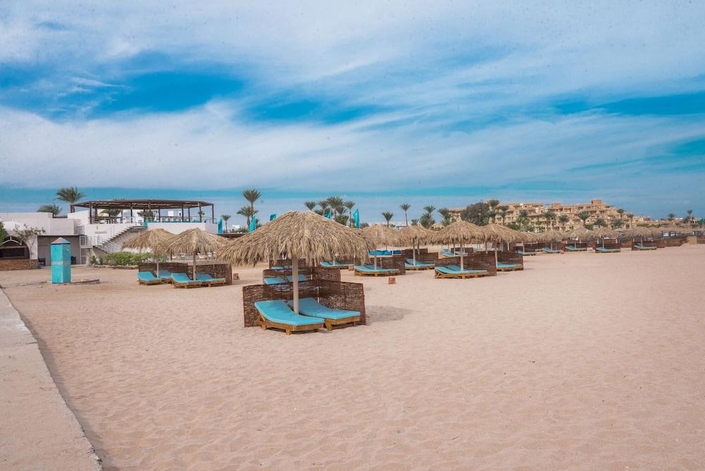 Shams Lodge Water Sports Resort