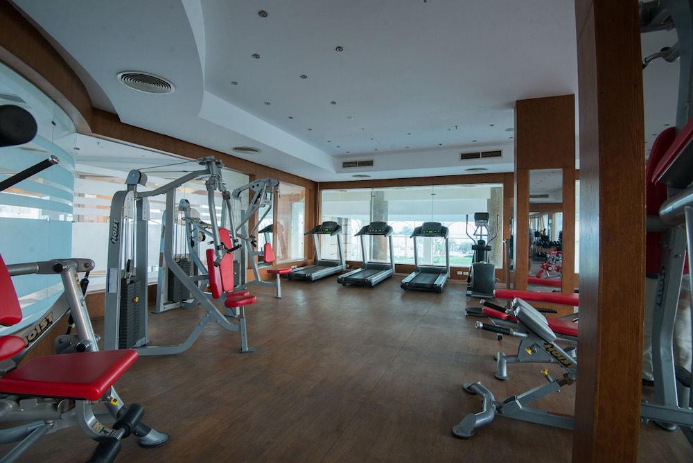 Shams Lodge Water Sports Resort