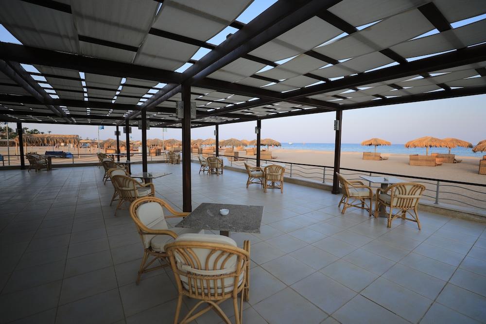 Shams Lodge Water Sports Resort