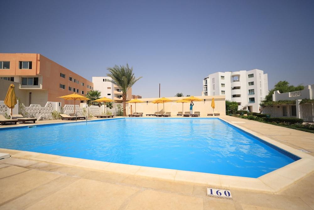 Shams Lodge Water Sports Resort