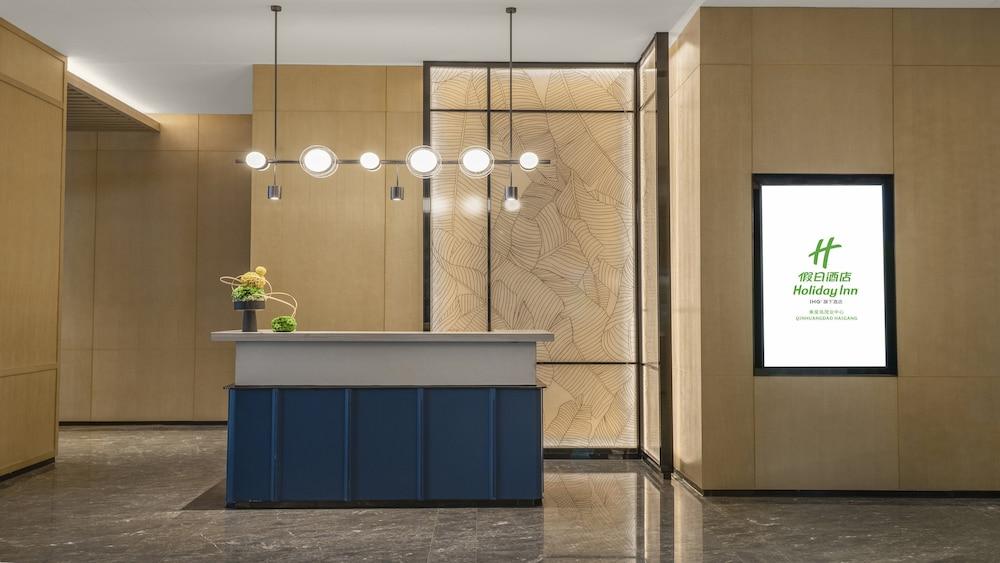 Holiday Inn Qinhuangdao Haigang