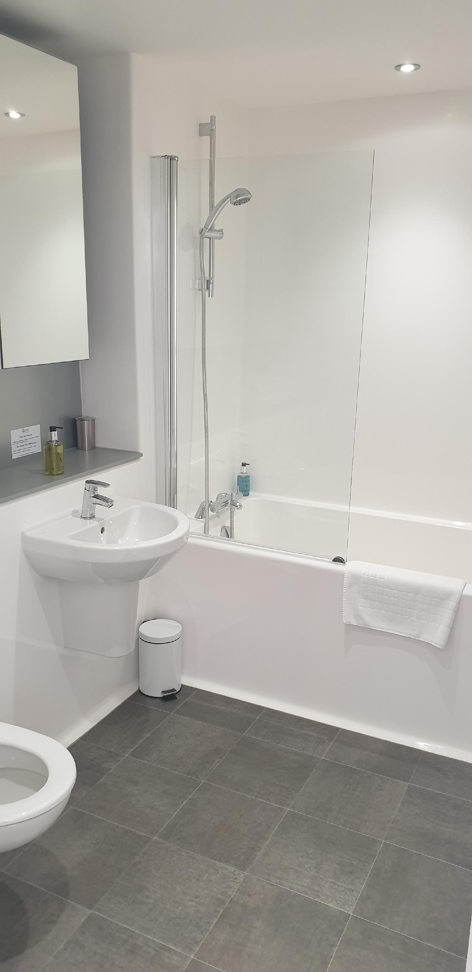 Quay Apartments @ Exchange