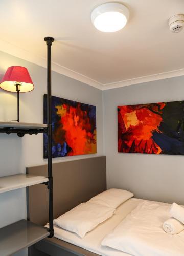 Astor Hyde Park Hostel